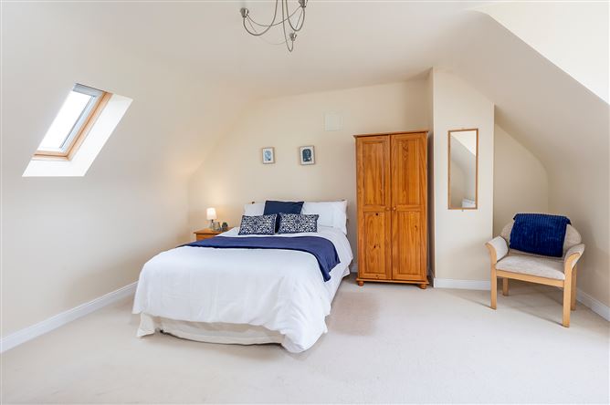 3 Orchard Gardens, Shanagarry, Cork