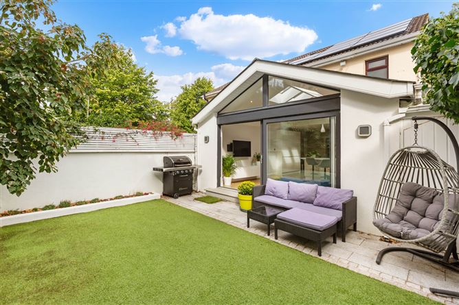 Photo 14 of 19 — 172 Woodfield, Rathfarnham, Dublin 16