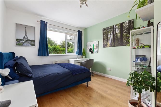 Photo 9 of 19 — 172 Woodfield, Rathfarnham, Dublin 16