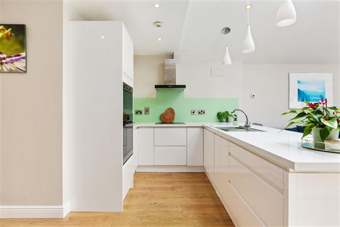 172 Woodfield, Rathfarnham, Dublin 16