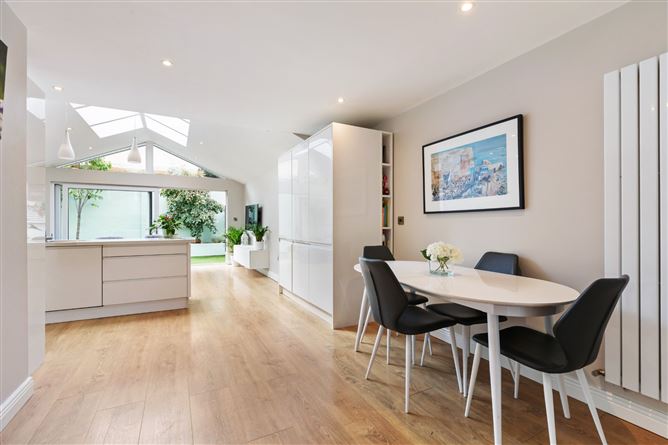 Photo 7 of 19 — 172 Woodfield, Rathfarnham, Dublin 16