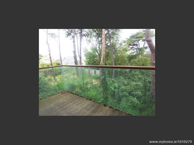 77 The Casino, Malahide, Dublin County REDMOND PROPERTY 1619279 MyHome.ie Lettings