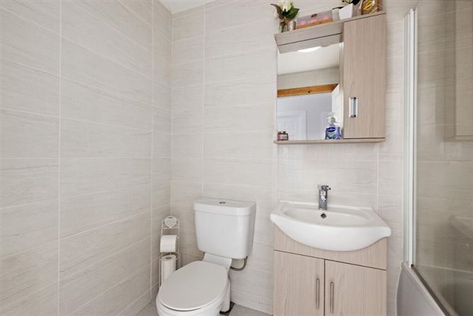 Apartment 6 Wilton Hall, Rathnew, Wicklow