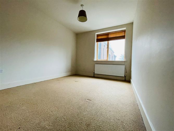 27 Block A Stradbrook, Portlaoise, Co. Laois
