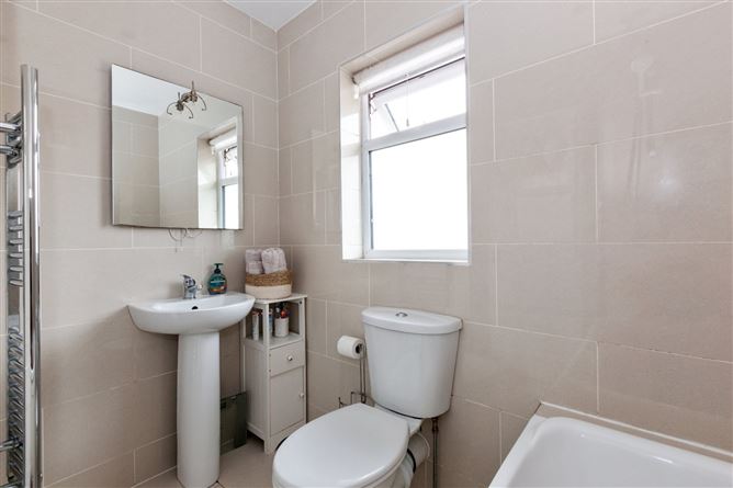 279 Elm Mount Avenue, Beaumont, Dublin 9