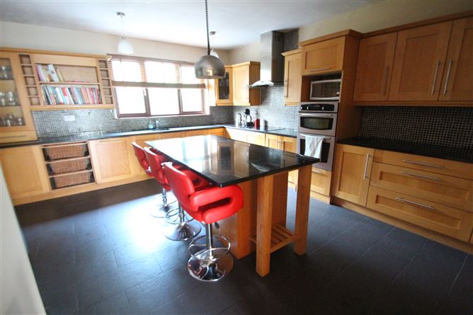 Shannon House, Shannon Park, Carrigaline, Cork