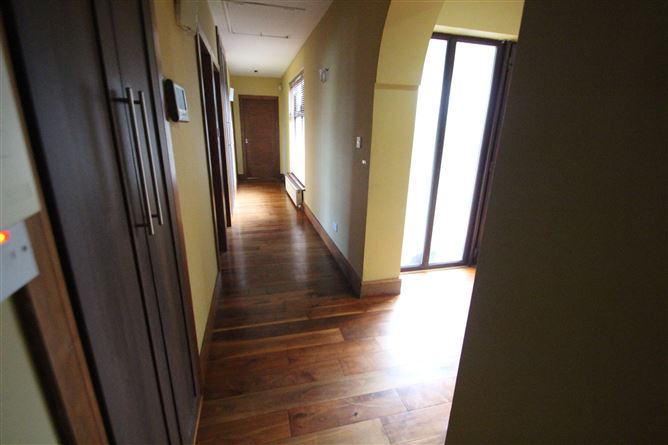 Shannon House, Shannon Park, Carrigaline, Cork