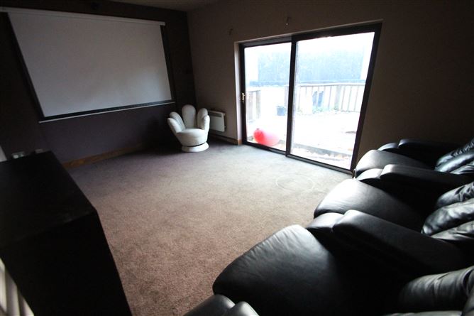 Shannon House, Shannon Park, Carrigaline, Cork