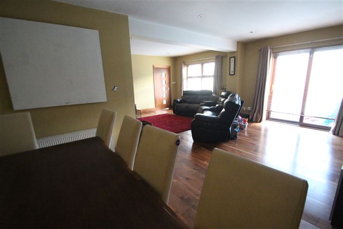 Shannon House, Shannon Park, Carrigaline, Cork