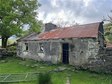 Image for Ref 1129 - Old Cottage/Ruin, Gortdirragh, Glencar, Glenbeigh, Kerry