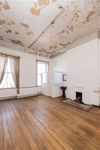 https://photos-a.propertyimages.ie/media/9/7/2/4949279/2195429c-b019-45c5-9906-9ee3830f8560_l.jpg