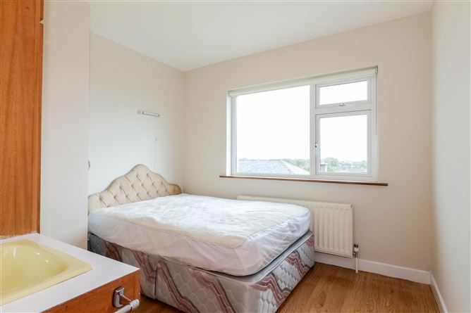 58 Dalysfort Road, Salthill, Galway