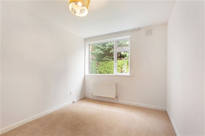 15 Sunnybank Court, Dundrum, Dublin 14