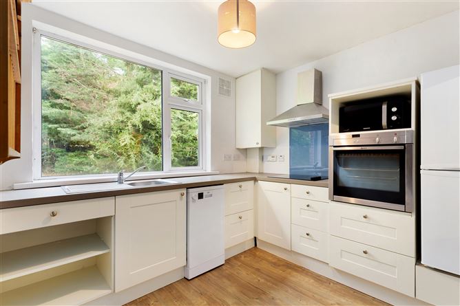 15 Sunnybank Court, Dundrum, Dublin 14