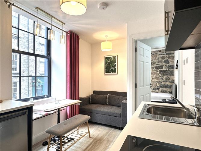 Apt 2 Ceol na Mara, 48 Dominick Street Lower, Galway