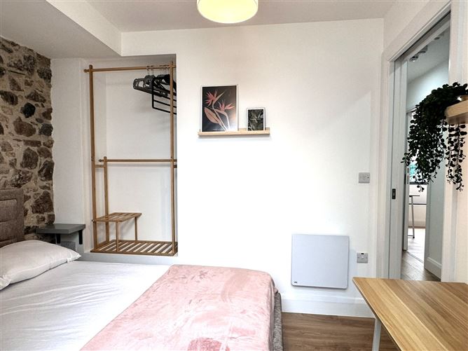 Apt 2 Ceol na Mara, 48 Dominick Street Lower, Galway