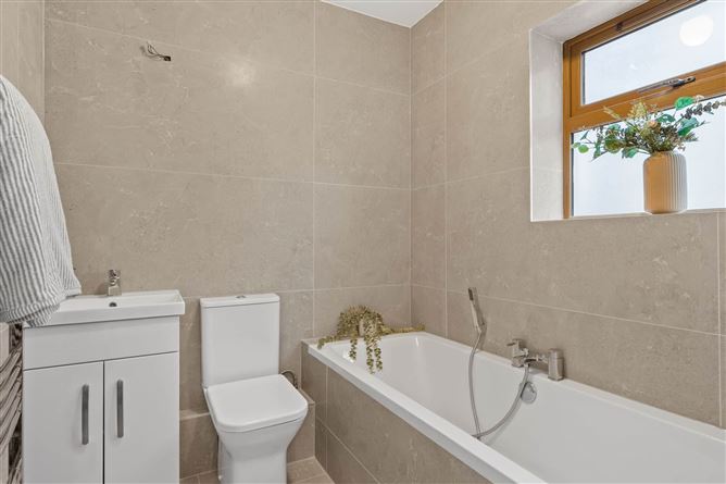 36 Broadfield Drive, Rathcoole, Co. Dublin