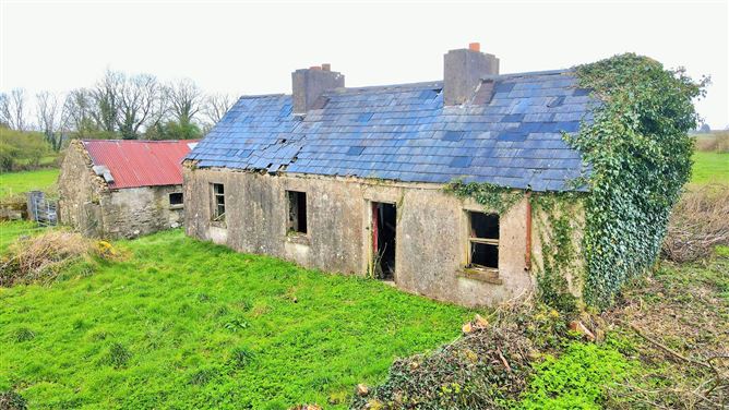 Cloonaweema, Charlestown, Mayo