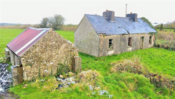 Cloonaweema, Charlestown, Mayo