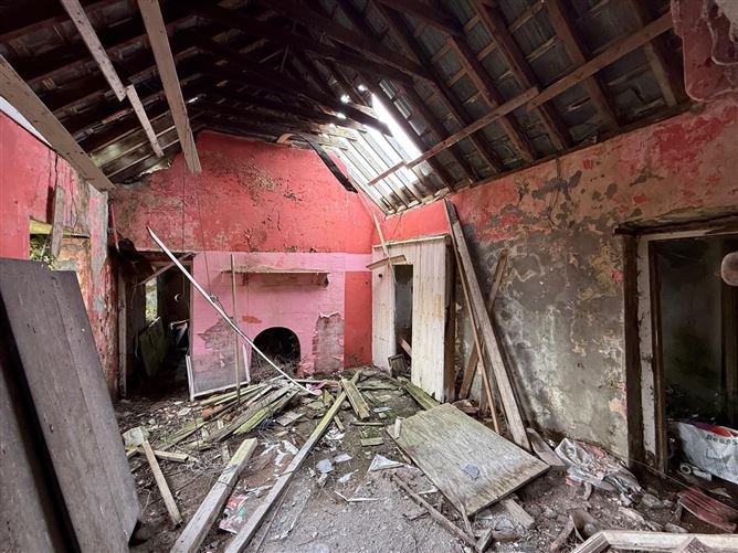 Cloonaweema, Charlestown, Mayo