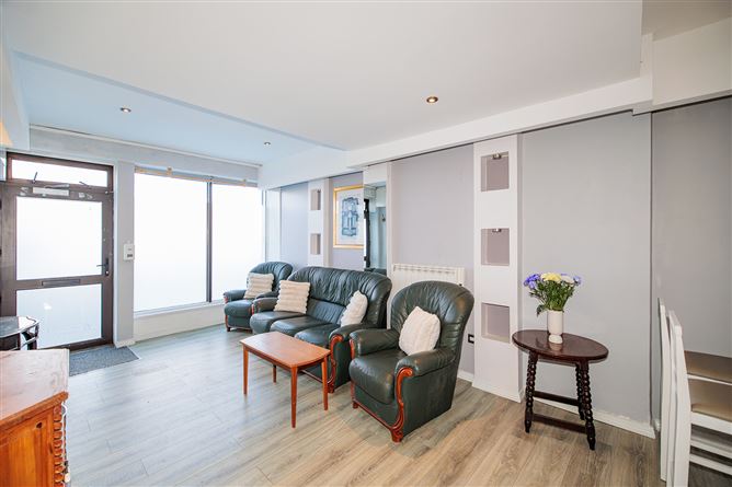 Photo 8 of 32 — 11 North Quay, New Ross, Co Wexford