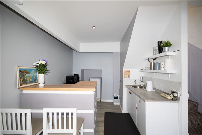 Photo 9 of 32 — 11 North Quay, New Ross, Co Wexford
