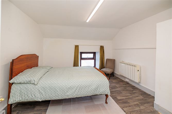 Photo 21 of 32 — 11 North Quay, New Ross, Co Wexford