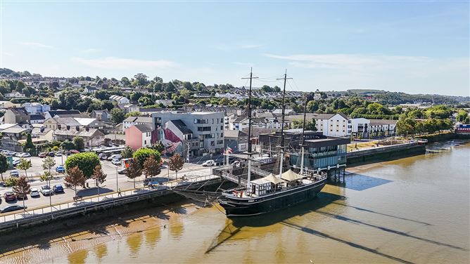 Photo 30 of 32 — 11 North Quay, New Ross, Co Wexford