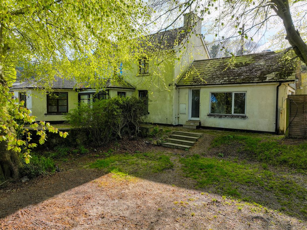 Druids Cottage, Calary Lower, Kilmacanogue, Co. Wicklow