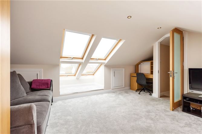 3 Luttrellstown Close, Castleknock, Dublin 15