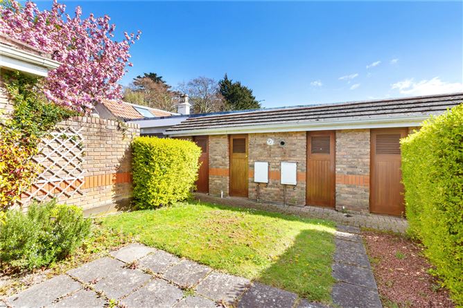 5 Brighton Lodge, Foxrock, Dublin 18