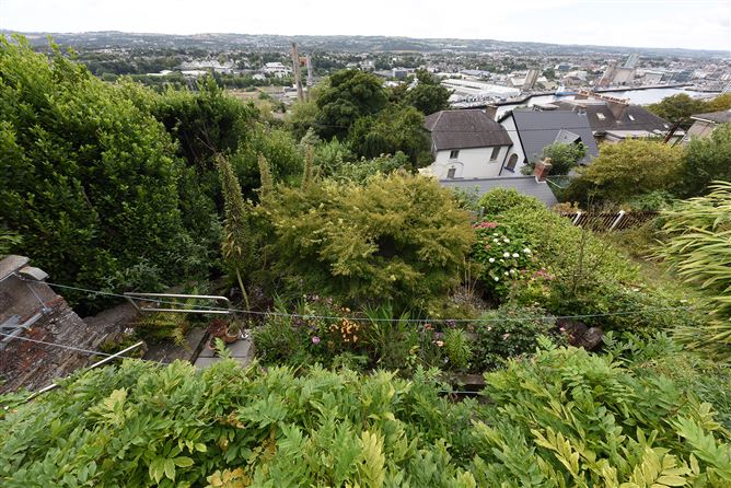 1 The View, Lover's Walk, Cork, Montenotte, Co. Cork