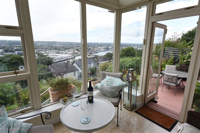 1 The View, Lover's Walk, Cork, Montenotte, Co. Cork
