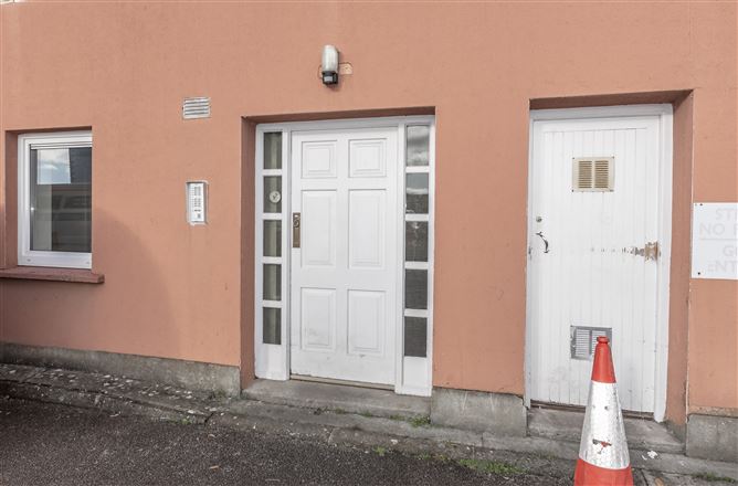 Photo 11 of 17 — Apartment 6, Parklands, Waterford City, Waterford