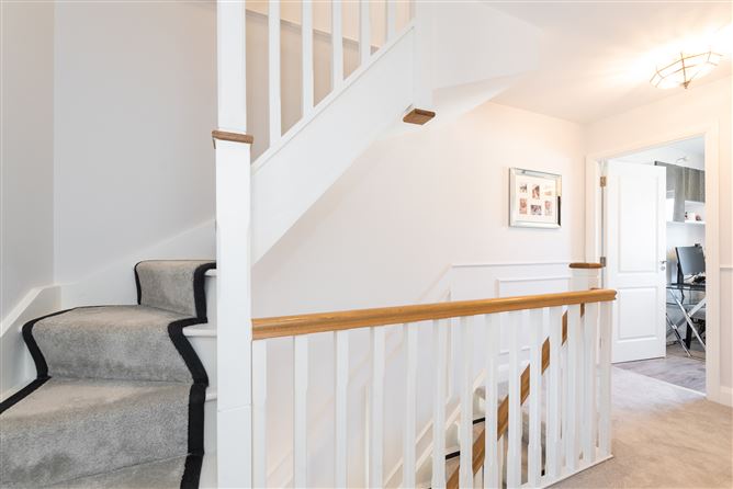 21 Belarmine Lawns, Stepaside, Dublin 18