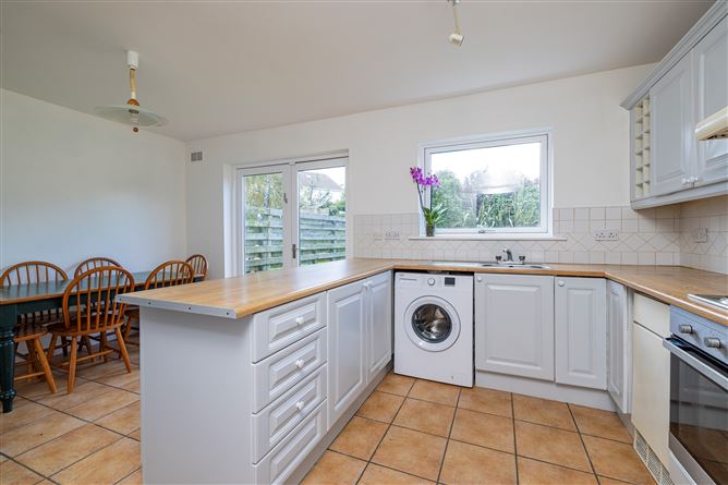 25 Orby Close The Gallops, Leopardstown, Dublin 18