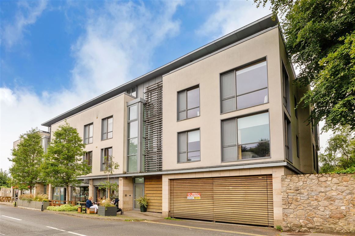 6 Watermint, Cabinteely, Dublin 18