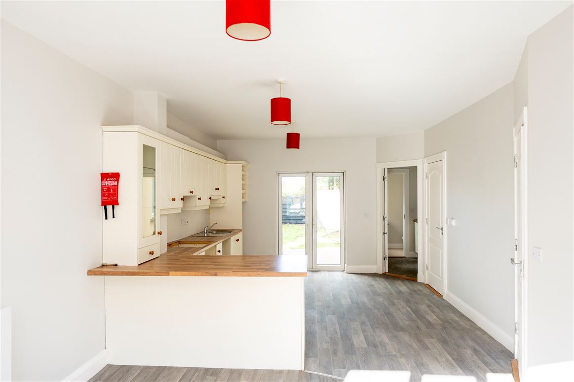 37 Cois Rioga, Caherconlish, Limerick