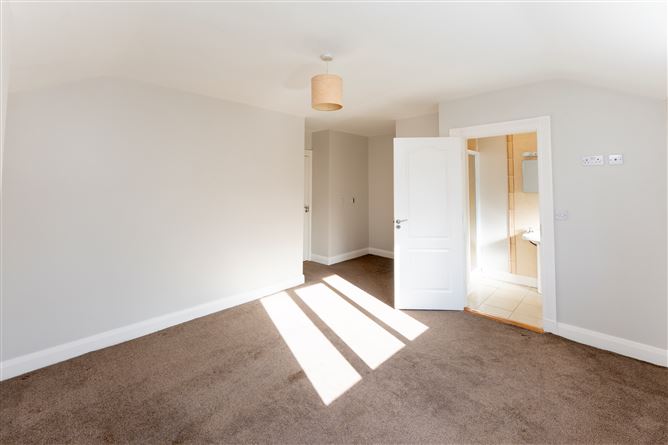 37 Cois Rioga, Caherconlish, Limerick