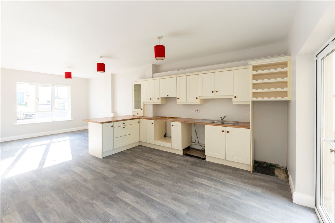 37 Cois Rioga, Caherconlish, Limerick