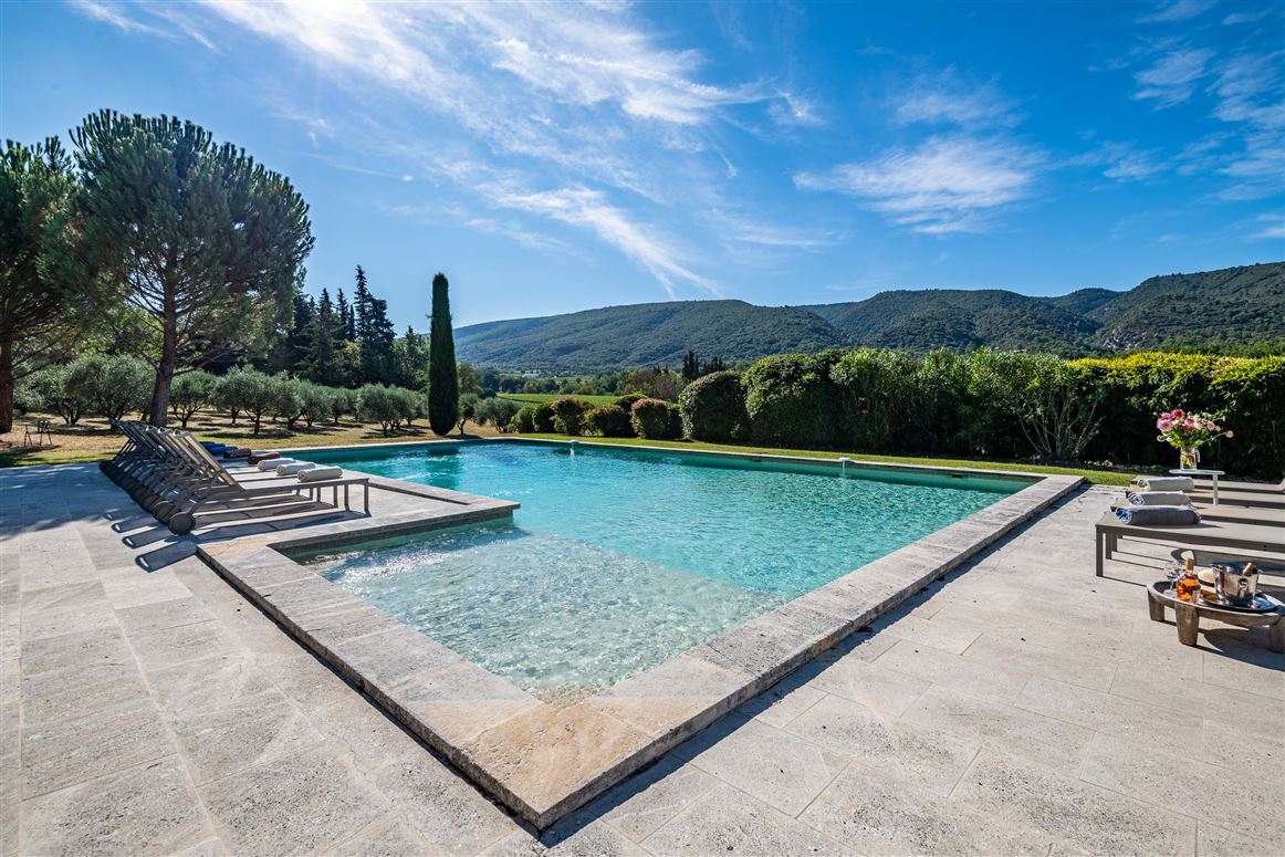 Vers Lattices,Lauris,Provence-Alps-French Riviera,France