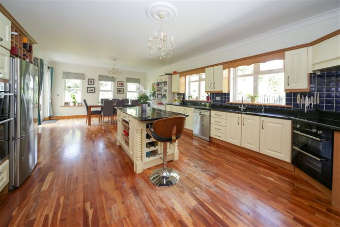 4 Redhills Park, Ellistown, Co. Kildare
