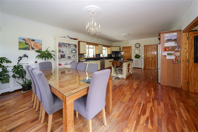 4 Redhills Park, Ellistown, Co. Kildare