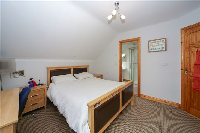 4 Redhills Park, Ellistown, Co. Kildare