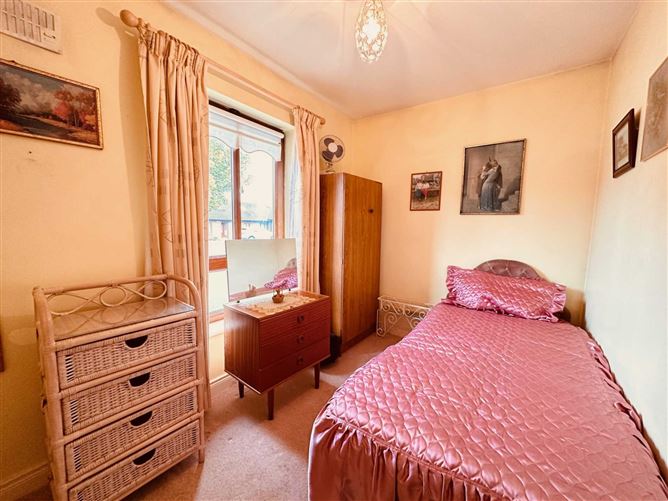 Teach Muire, 40 The Village Mooerhall, Ardee, County Louth