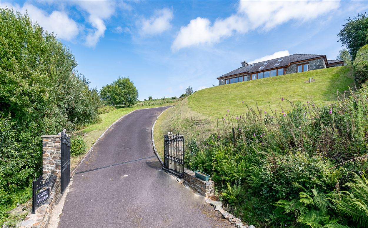 Aisling House, Derrylough, Tuosist, Kenmare, Co. Kerry