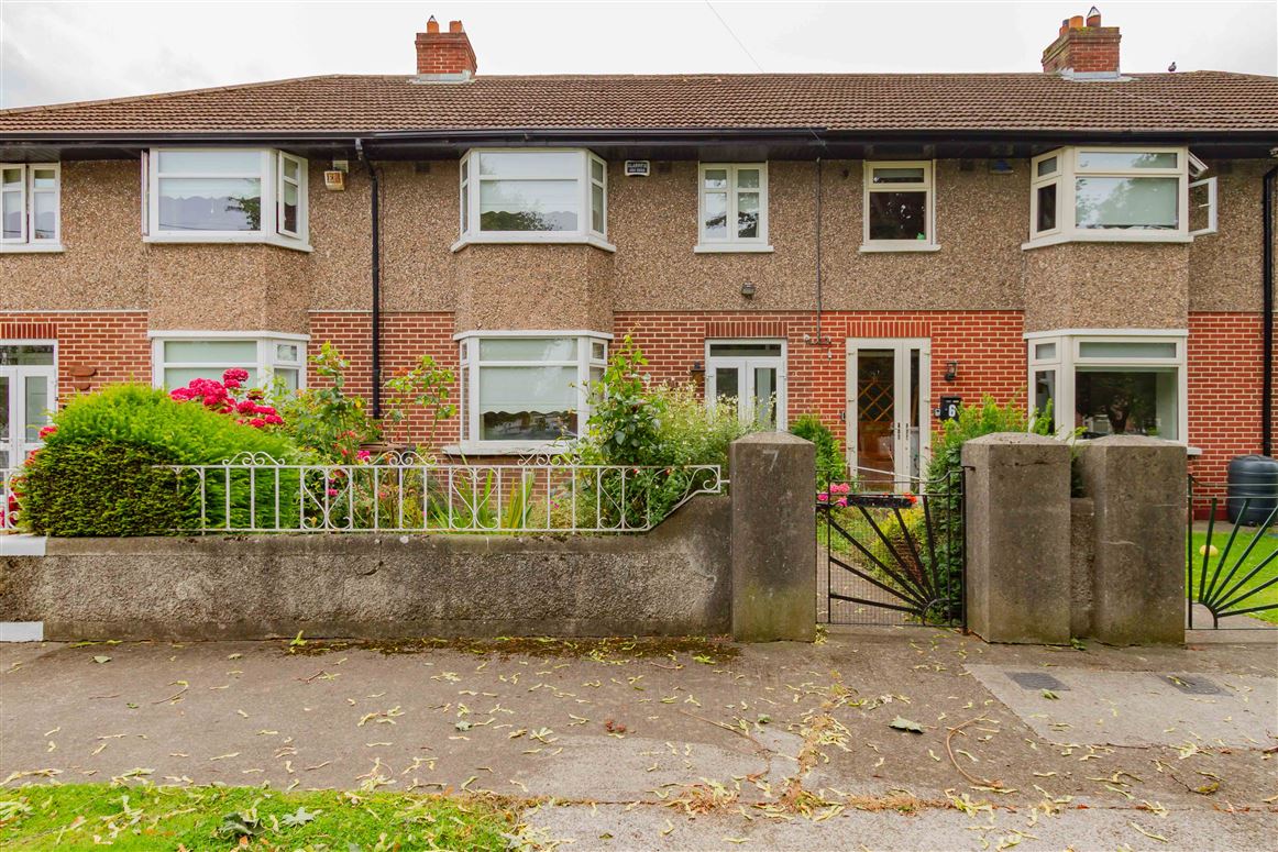 7 St Mary's Crescent, Walkinstown, Dublin 12