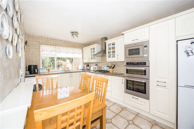 71 Lorcan Crescent, Santry, Dublin 9