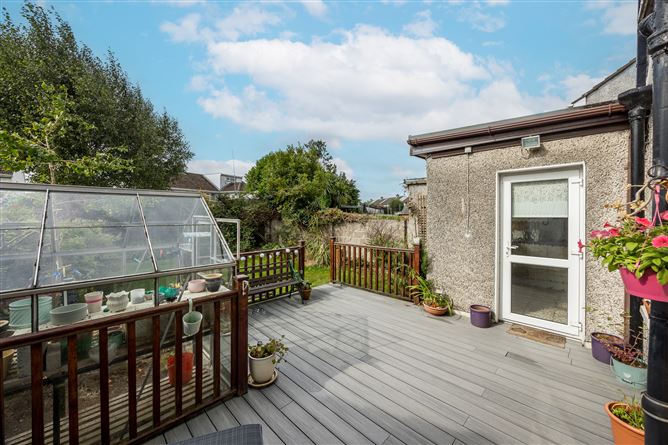 71 Lorcan Crescent, Santry, Dublin 9