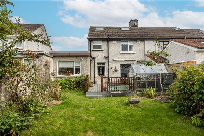 71 Lorcan Crescent, Santry, Dublin 9